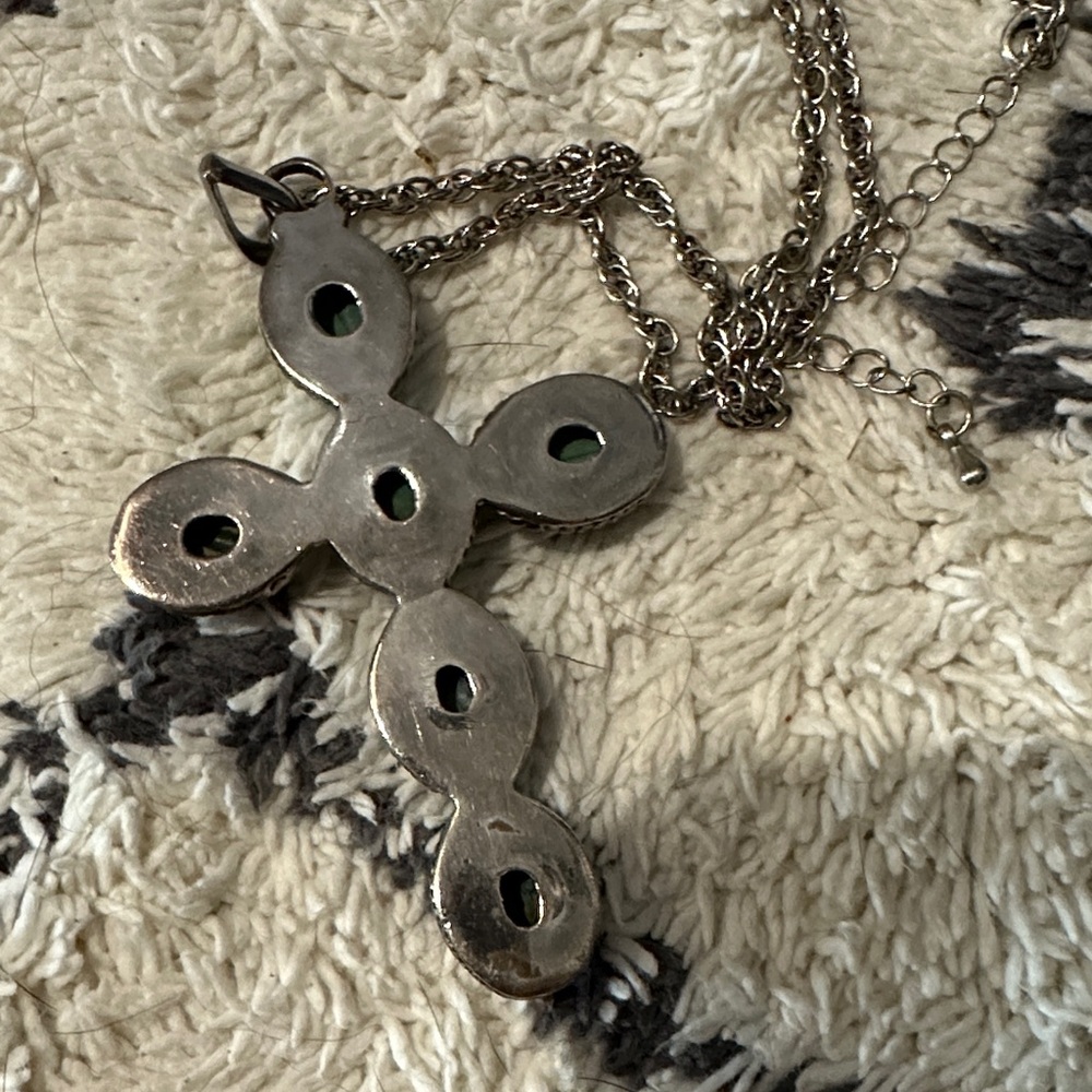Navajo Sterling Silver Green turquoise Cross Pendant Necklace - Picture 4 of 4